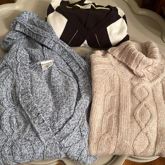 Motherhood Maternity Sweaters - Motherhood Maternity bundle of 3 long sleeve sweaters size small